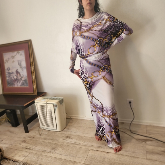 Gorgeous Draped Maxi Print Dress - Picture 4 of 4